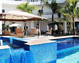 Hotel Larú spa resort - San Blas - Alberca