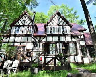 Pension Tateshina Club - Chino - Будівля