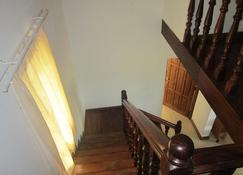 Anum Cara Guesthouse with both Mountain View and Sea View - Anse aux Pins - Stairs