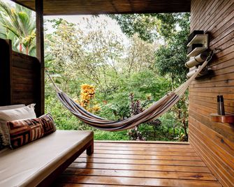 Bambuda Lodge - Hostel - Isla Solarte - Balcony