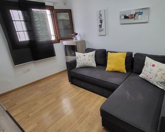 Casa Matele 2 bed Apt - Arona - Sala de estar