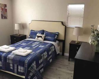 Comfortable Single House - Victorville - Bedroom
