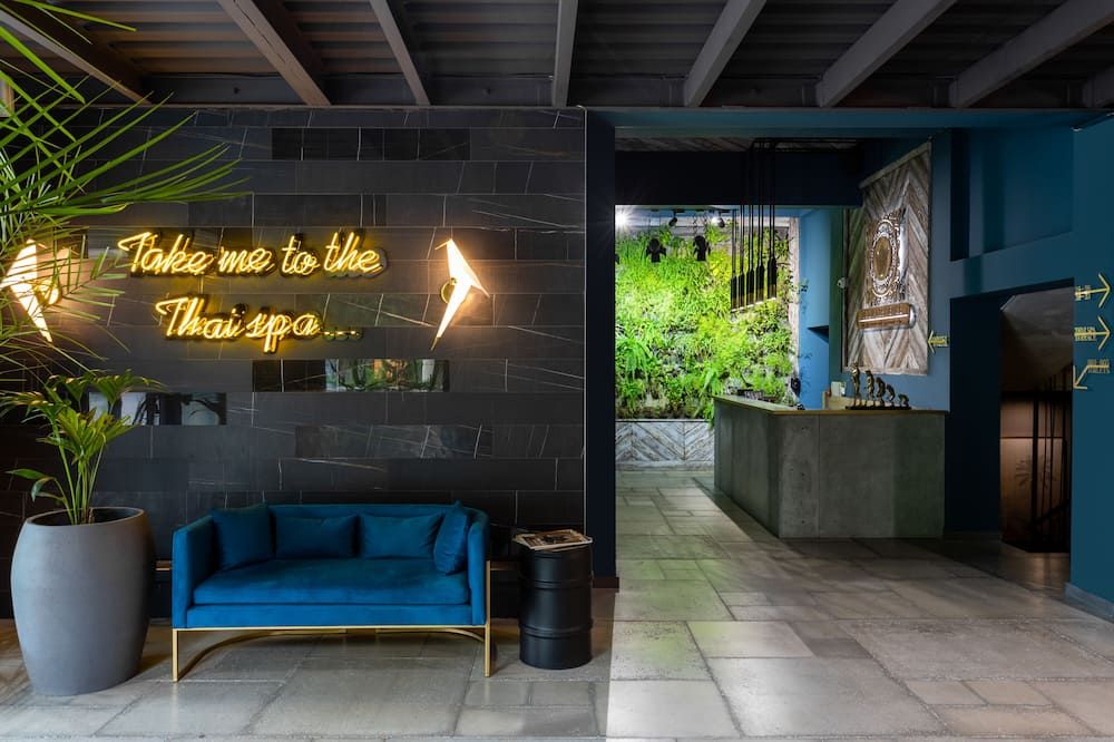 Tulip Residence & Spa Hotel