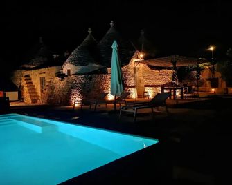 Borgo Sardedda Suites - Locorotondo - Pool
