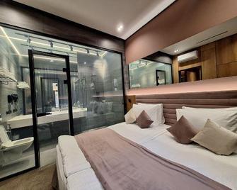 Fabrika - Saint Petersburg - Bedroom