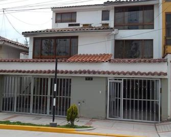 Residencial Plaza Espana - Cusco - Edificio