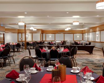 Days Inn & Conference Centre by Wyndham Prince Albert - Prince Albert - Bankettsaal