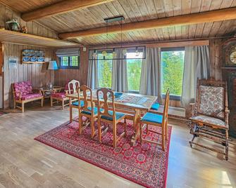 Beautiful Home In Gol With Kitchen - Gol - Dining room