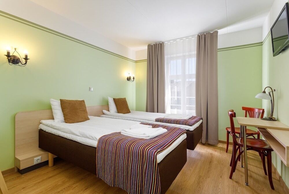 Koidulapark Hotell - פארנו