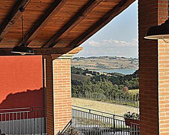 Agriturismo Yes Boss - Morcone - Balcone