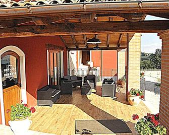 Agriturismo Yes Boss - Morcone - Balcone