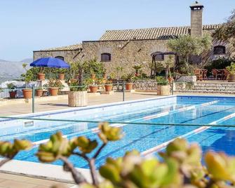 Hotel Baglio Santacroce - Valderice - Pool