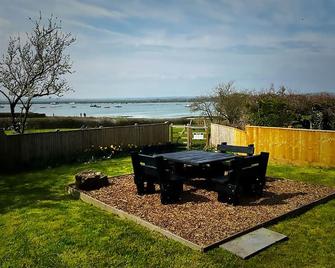 Sea Views at this Grade II Listed Cottage with Baby Grand Piano (Pet Friendly) - Birch - Patio