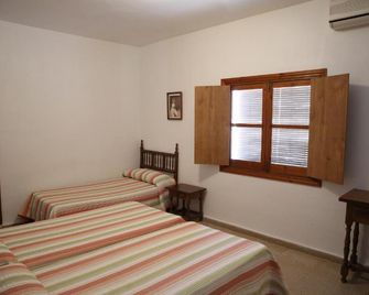 Las Banderas - Villafranca de los Caballeros - Bedroom
