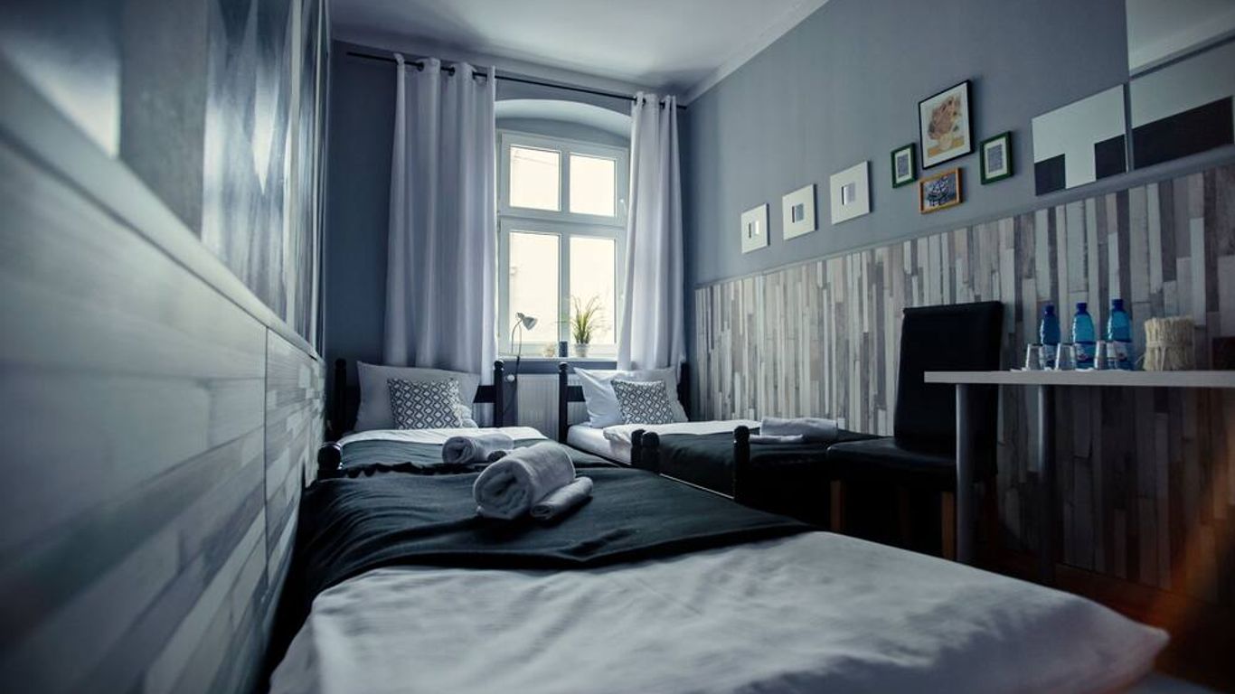 Explorer B&B Old Town Rooms & Apartment #don't be a tourist, be an Explorer!