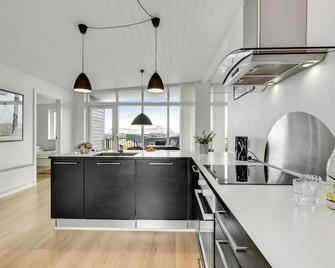 4 Bedroom Amazing Home In Ringkøbing - Ringkobing