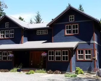 Hemlock Room - Gabriola - Edificio