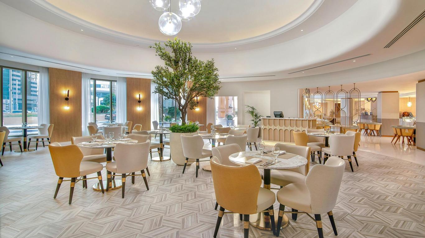 Sheraton Abu Dhabi Hotel & Resort