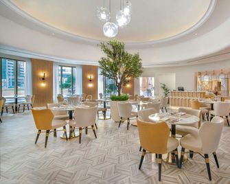 Sheraton Abu Dhabi Hotel & Resort - Abu Dabi - Restaurante