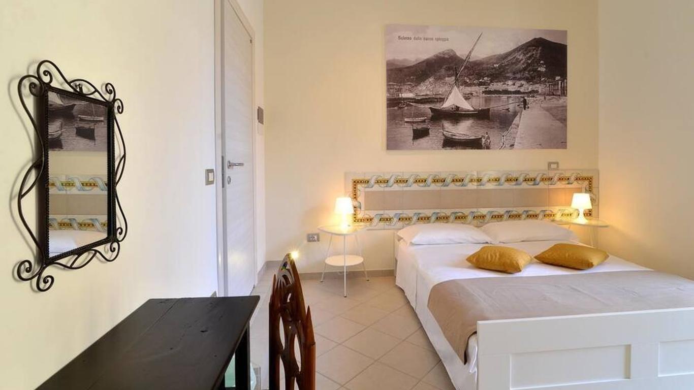 Santi e Saraceni Rooms