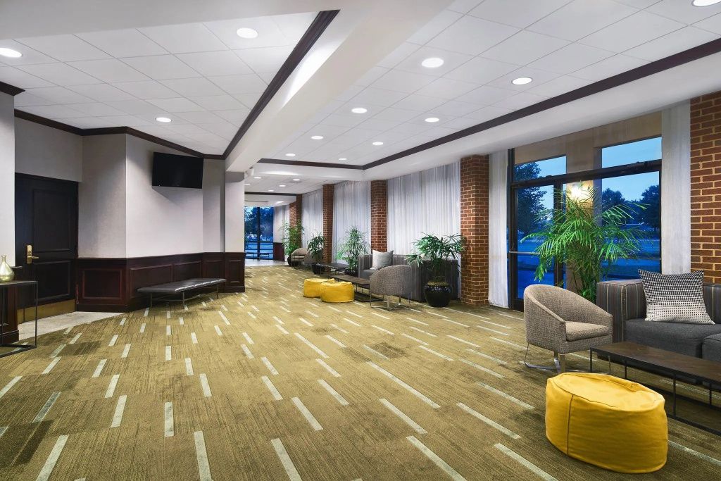 Four Points by Sheraton Richmond Airport - ריצ'מונד - לובי