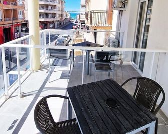 Hostal Sol de Mallorca - S'Arenal - Balcony