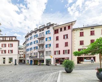 Hotel Stockalperhof - Brig - Gebouw