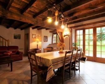 Basque country - Saint-Etienne-de-Baigorry - Dining room