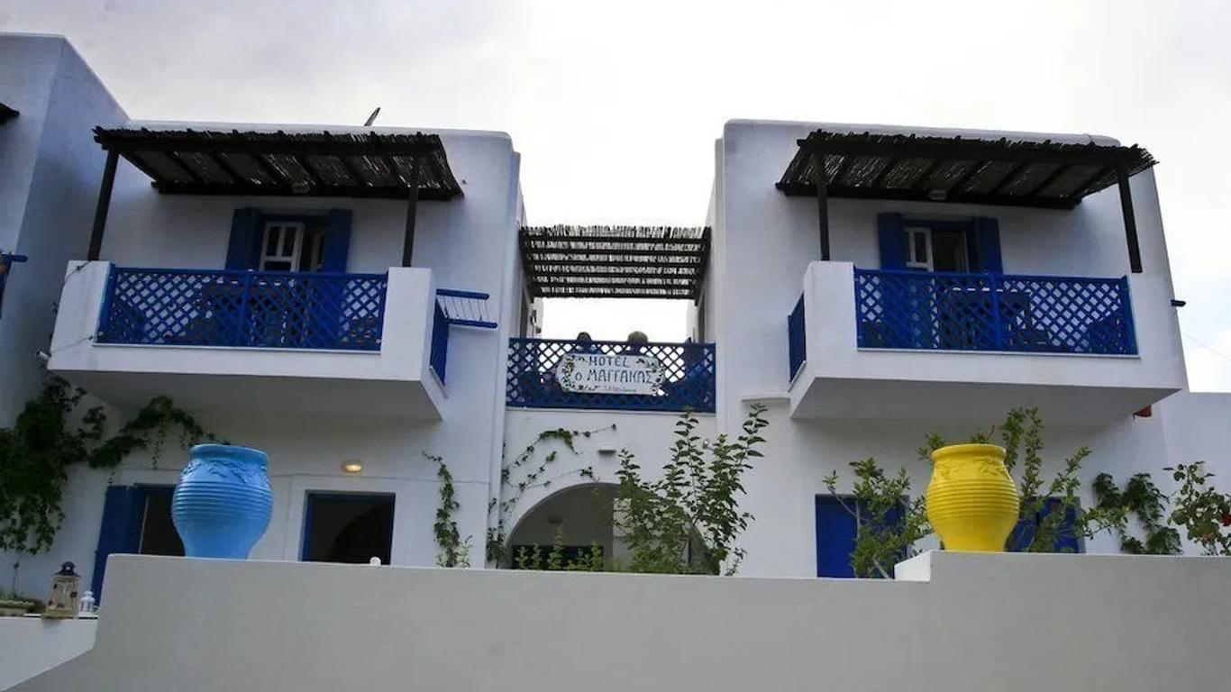 Maganas Hotel