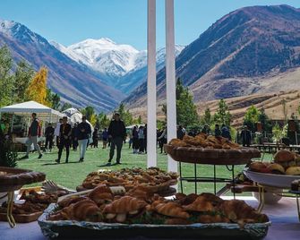 Mountain View Hot Spring Resort - Bisjkek