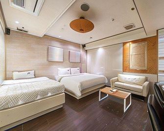 Seongnam Hotel Louis - Seongnam - Habitación