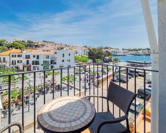 Hostal Marina Cadaqués - Cadaques - Balkong