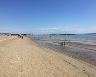 Villa Santa Lucia - San Benedetto del Tronto - Playa