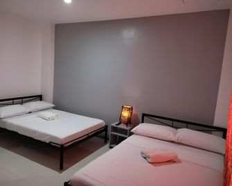Anchorage Apartelle - Legazpi City - Bedroom
