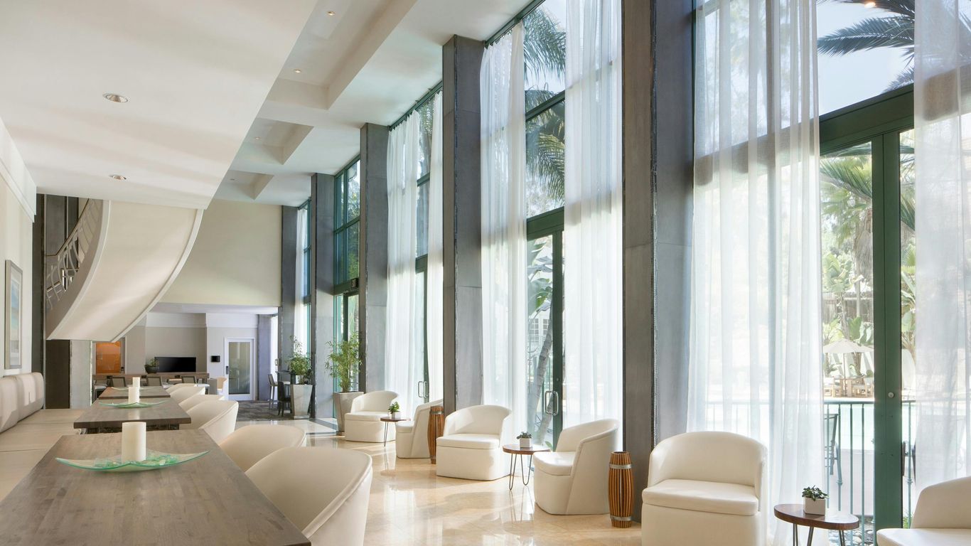 DoubleTree by Hilton Hotel San Diego - Hotel Circle