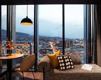 Mövenpick Hotel Hobart - Hobart - Yatak Odası