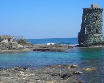 Recent house near to the sea - Sisco - Spiaggia