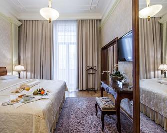 Hotel Moskva - Belgrad - Schlafzimmer