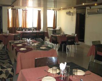 Hotel Lalit Heritage - Jhārsuguda - Restaurante
