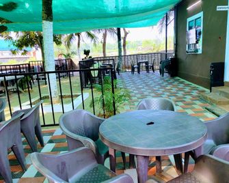 Coconut Tree Resort - Gokarna - Restaurant