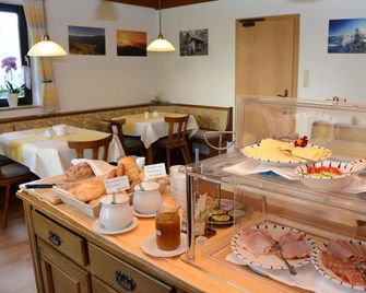 Haus Miriam - Saint Lorenzen Ob Murau - Buffet
