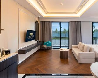 L'Eminence Golf & Resort Lembang - Bandung