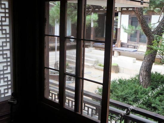 Rakkojae Seoul Bukchon Hanok Village - Korean Traditional Hanok Hotel