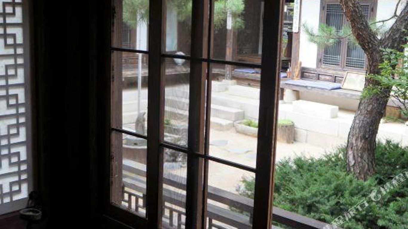 Rakkojae Seoul Bukchon Hanok Village - Korean Traditional Hanok Hotel