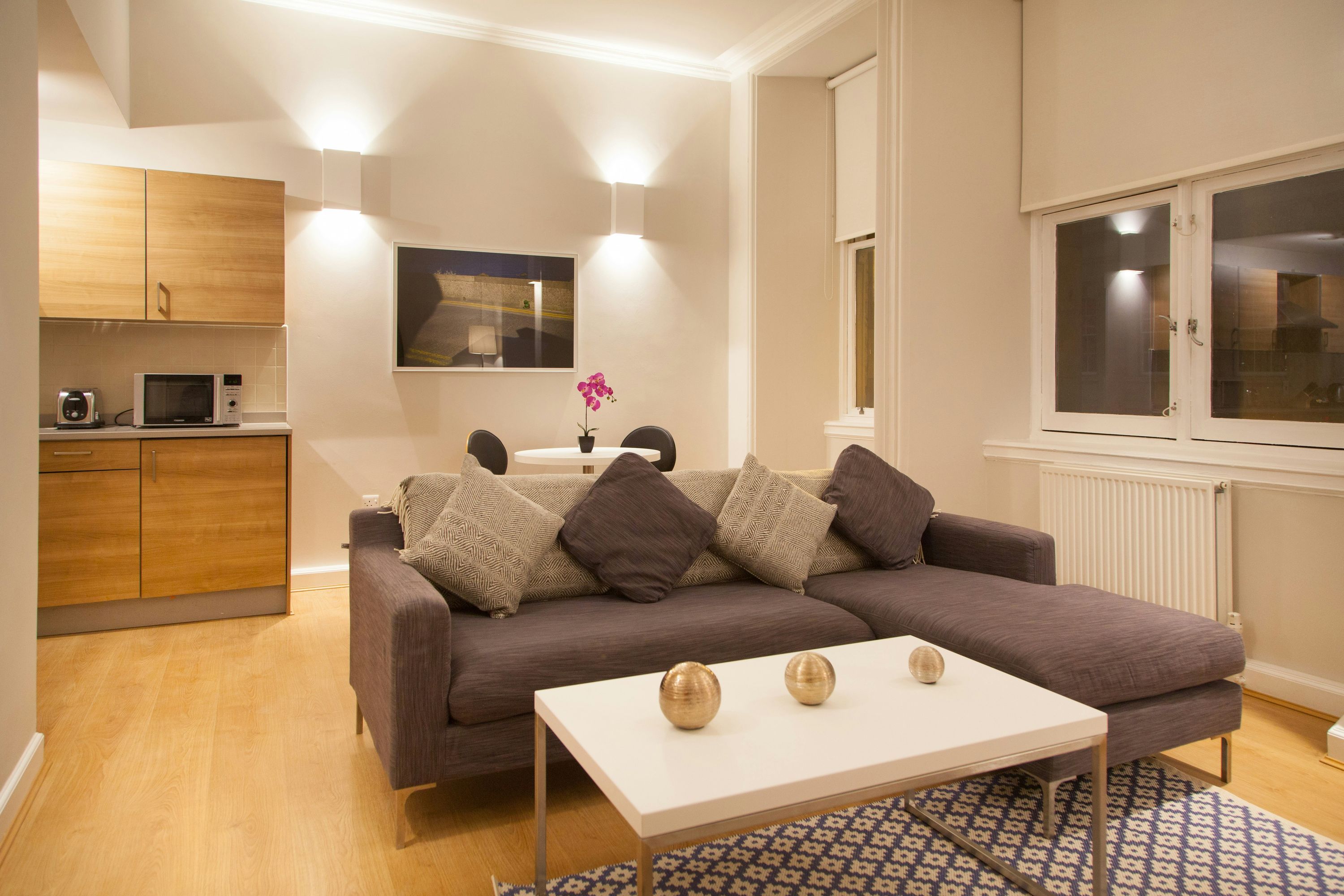 Premier Suites Plus Glasgow - Глазго - Вітальня