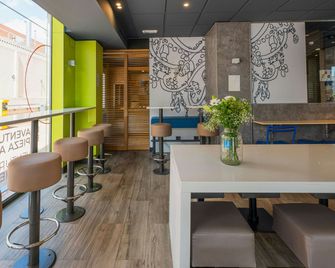 Ibis Budget Madrid Valentin Beato - Madrid - Edificio