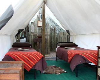Quatermain's 1920's Safari Camp-Amakhala Game Reserve - Paterson - Habitación