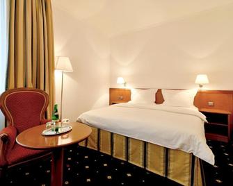 Hotel Coronet - Praga - Habitación