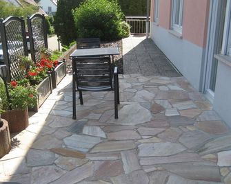 House Grobosch - 4-bed apartment - Otterberg - Patio