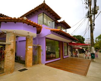 Pousada do Centro - Búzios - Building